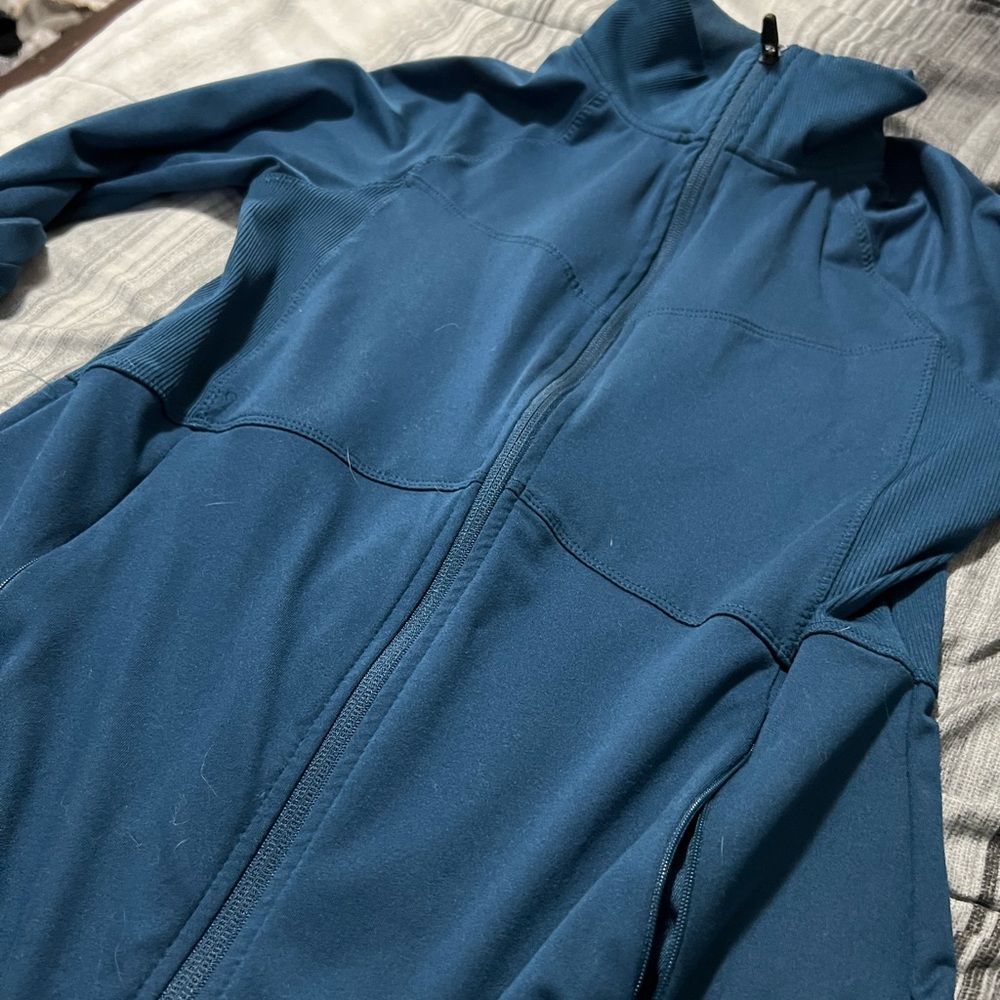 Blue Jacket - Picture 5 of 6